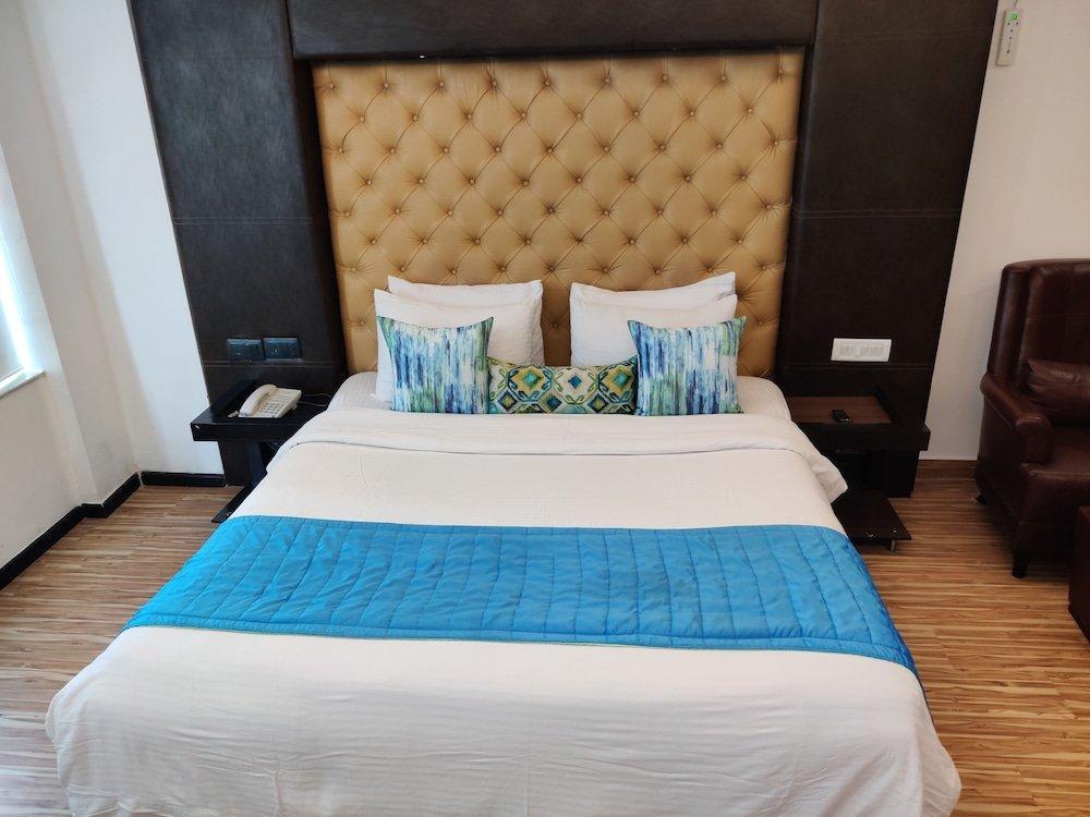 ניו דלהי Virohaa Hotel מראה חיצוני תמונה