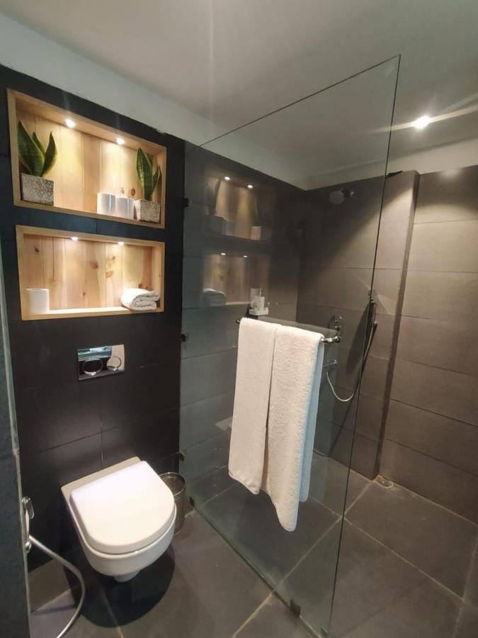 ניו דלהי Virohaa Hotel מראה חיצוני תמונה